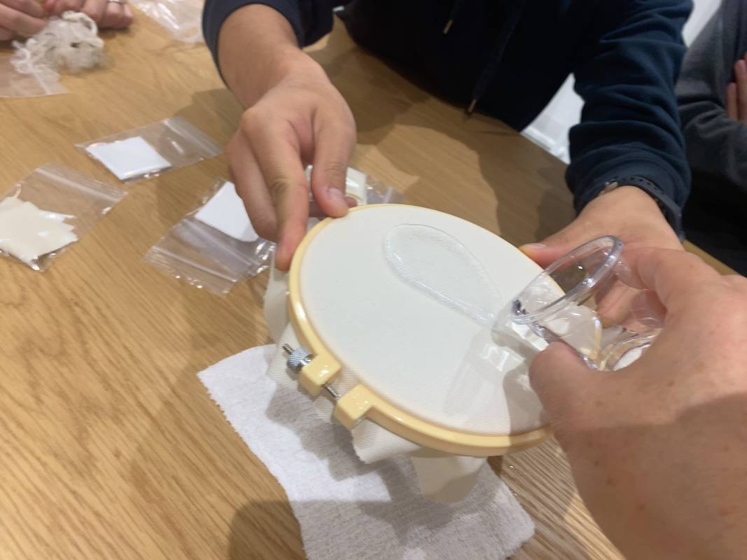 New Year's Pizza Party  ウール 撥水性